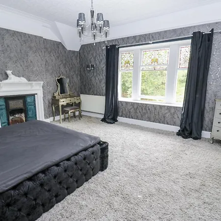 Cold Spring House Holiday home *