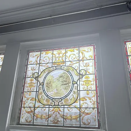 Cold Spring House * Bradford (West Yorkshire)