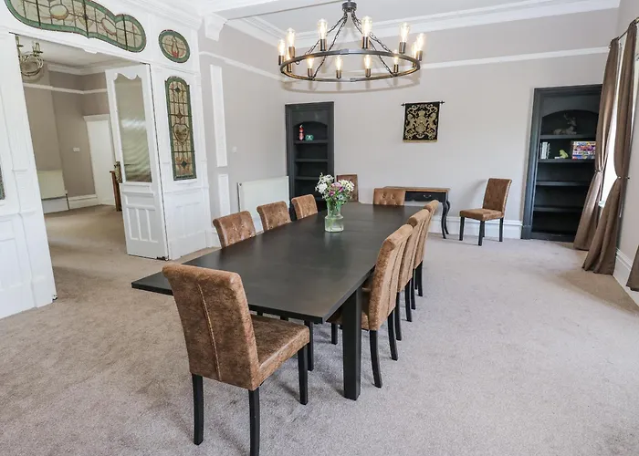 Cold Spring House 布雷得佛